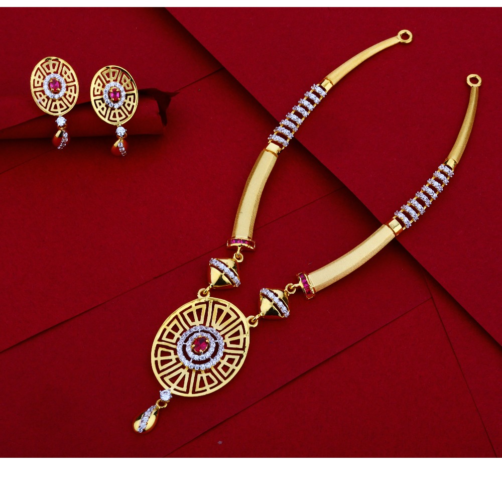 916 CZ Gold Women's stylish  Necklace Set LN19