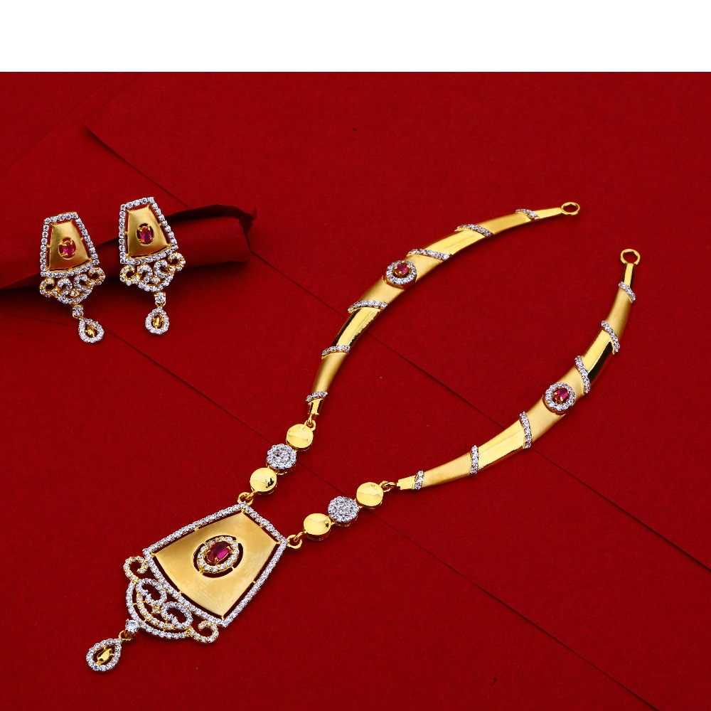 916 Gold Women's Gorgeous Hallmark Necklace Set LN148