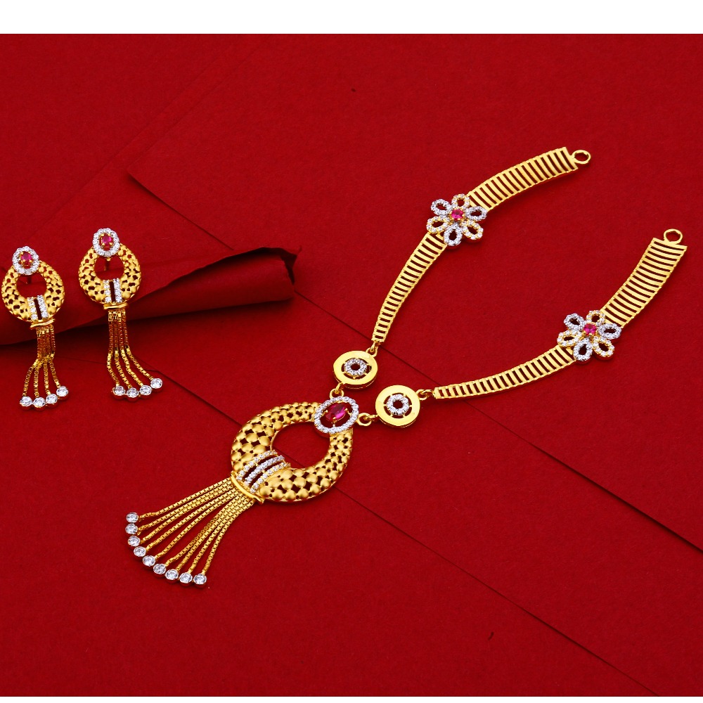 916 Gold Women's exclusive Hallmark Necklace Set LN146