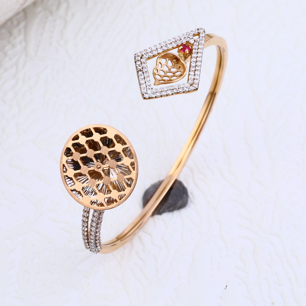 18KT Rose Gold Ladies Designer Kada Bracelet RLKB78