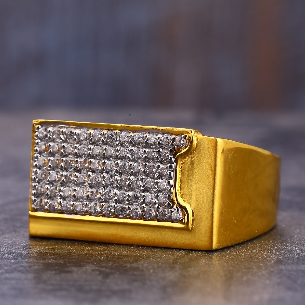 916 Gold CZ Hallmark Fancy Gentlemen's  Ring MR783