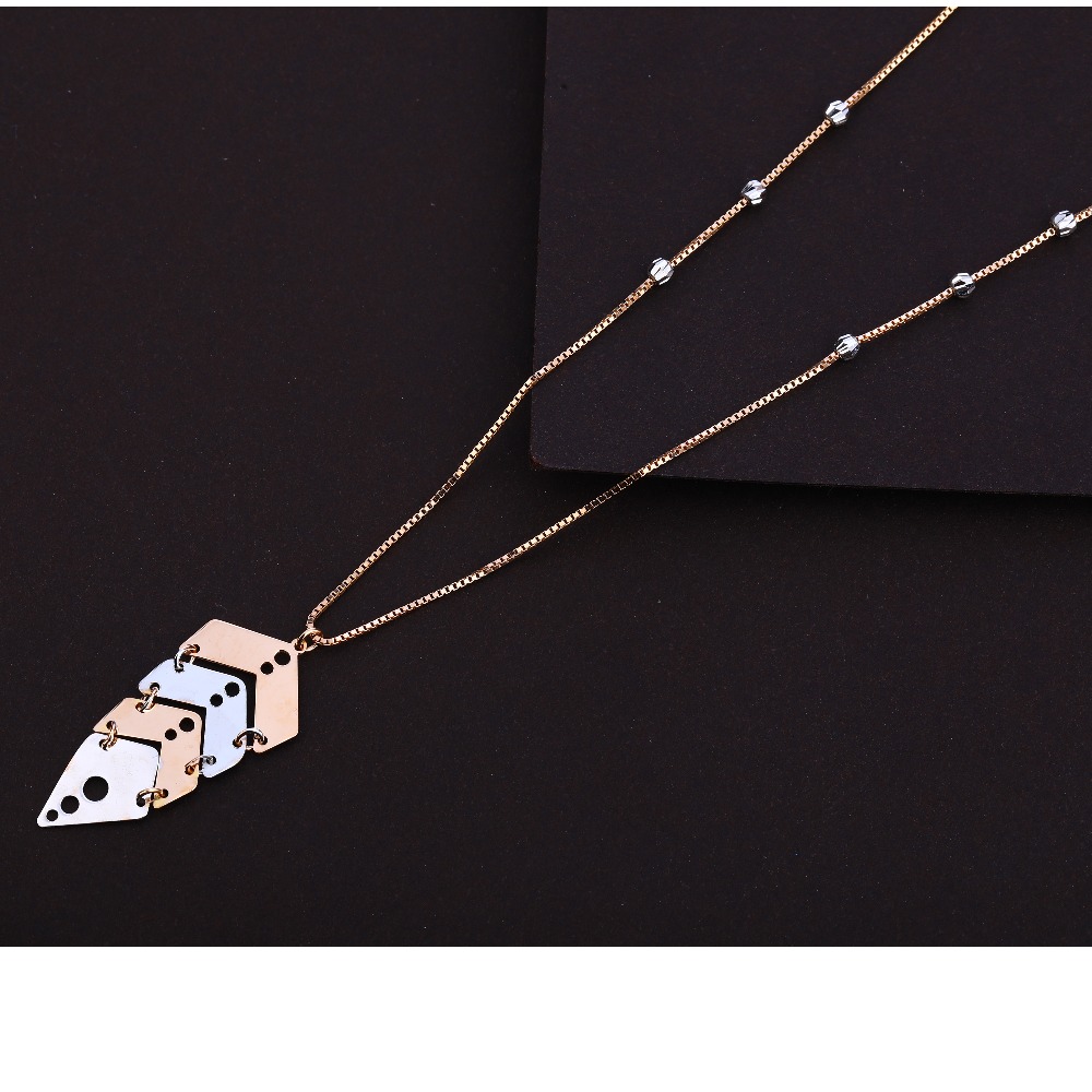 750 Rose Gold  Designer Women's Tanmaniya RTM261