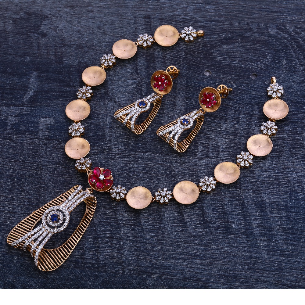 750 Rose Gold Classic  Necklace Set RN197