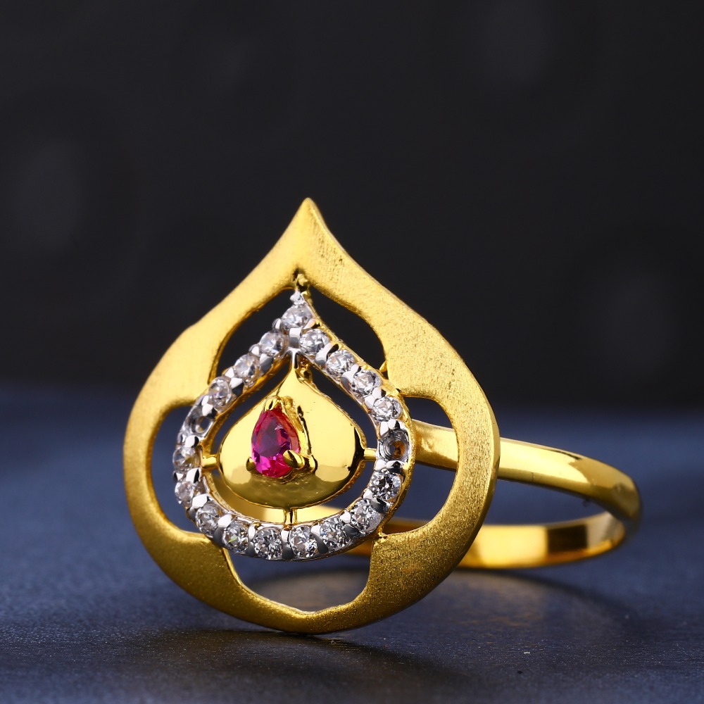 916 cz gold  fancy ladies ring lr765