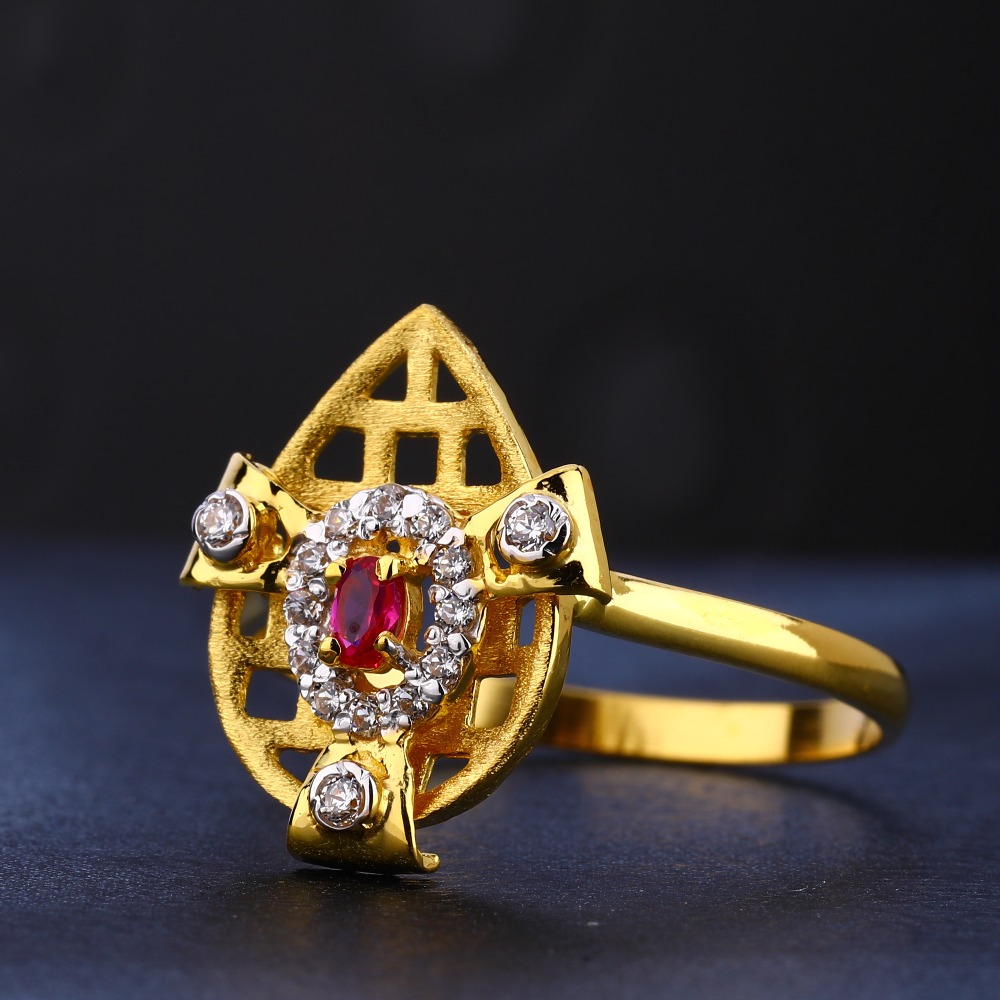 22ct gold hallmark delicate ladies  ring lr756