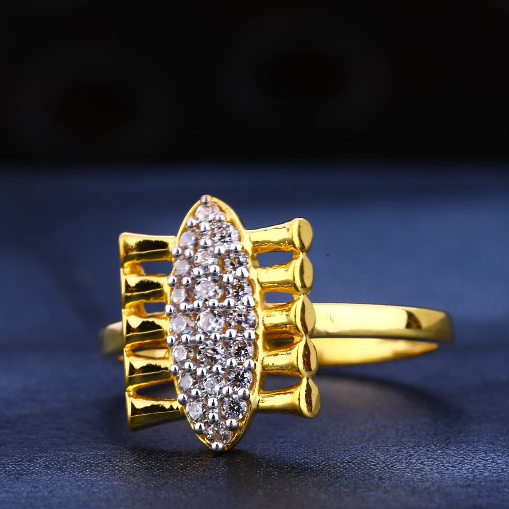 916 gold cz  hallmark designer women's ring lr584
