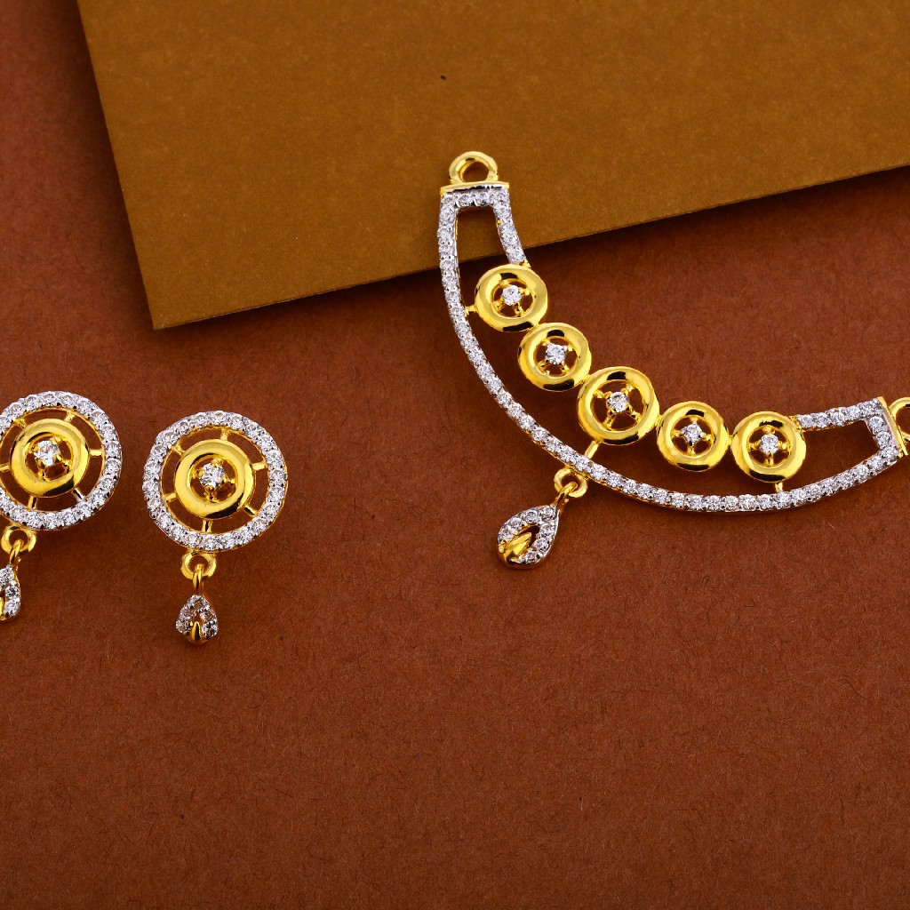 916 Gold  Mangalsutra Women's Exclusive Pendant Set MP247