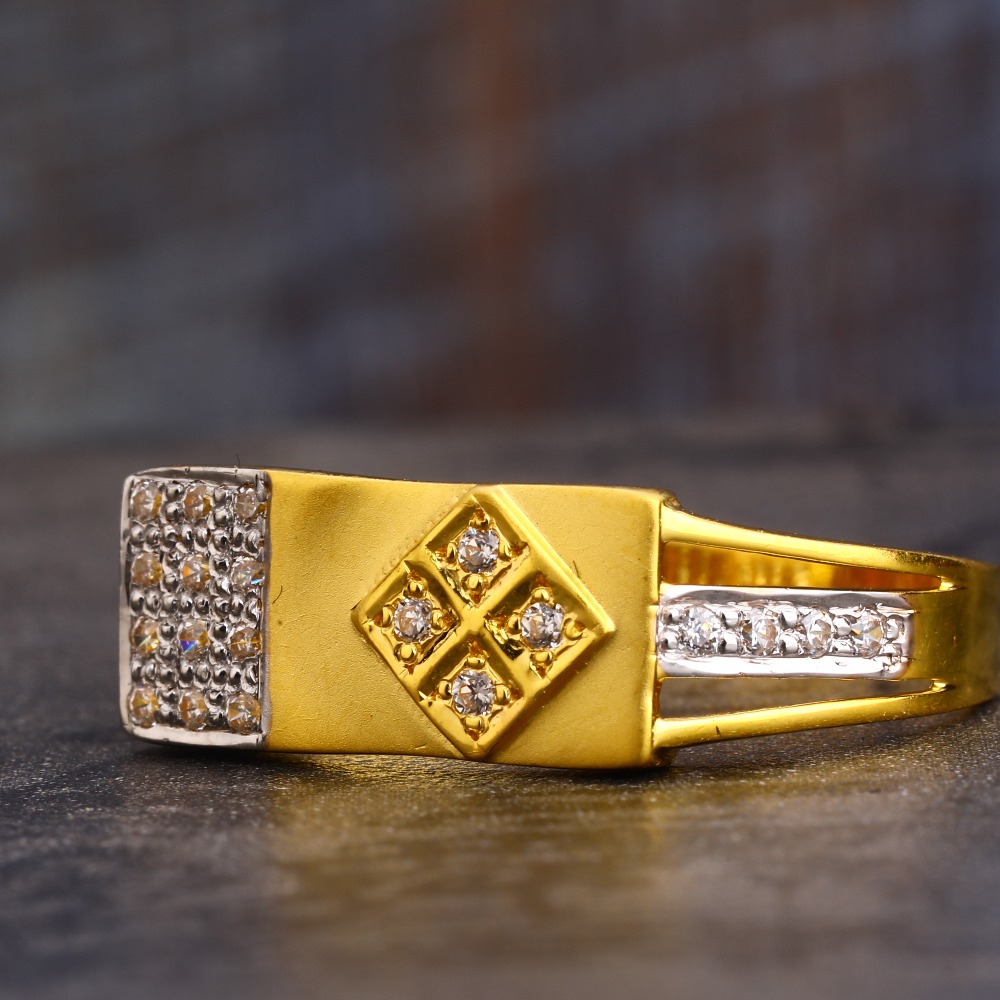 22KT Gold CZ Hallmark Stylish Gentlemen's Ring MR631