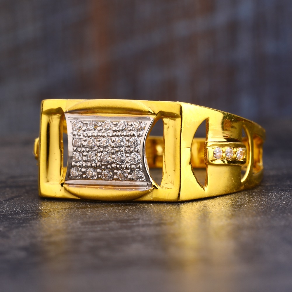 22KT Gold CZ Designer Gentlemen's Ring MR618