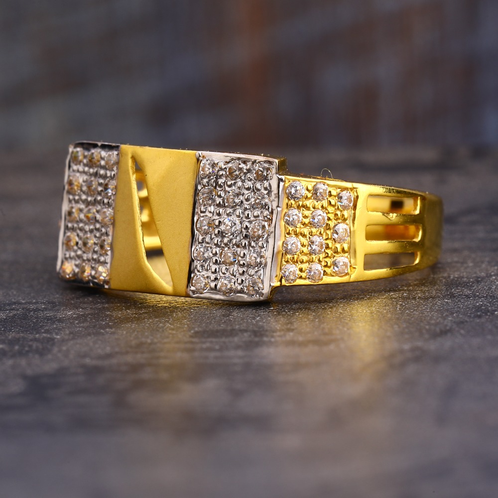 916 Gold CZ Hallmark Delicate Men's Ring MR612