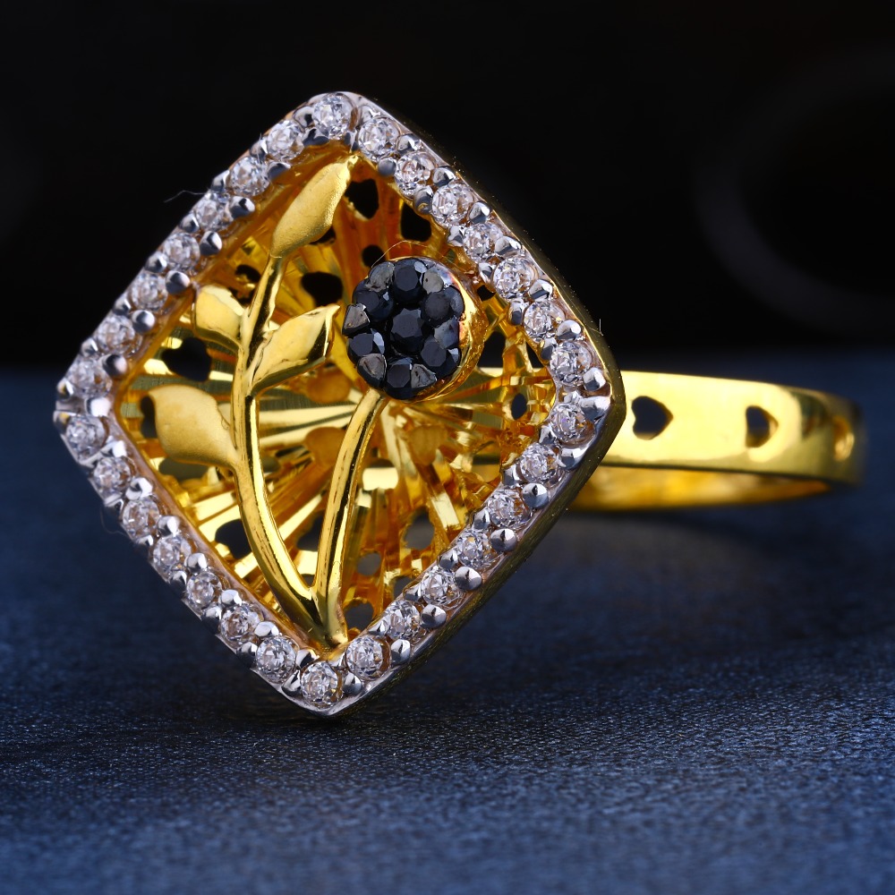22CT Gold Cz Ladies  Ring LR208