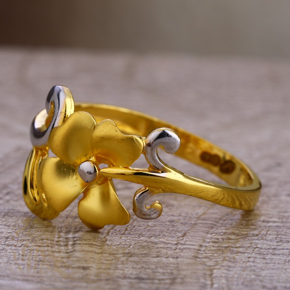 750 Gold Hallmark Exclusive Plain Ladies LPR482