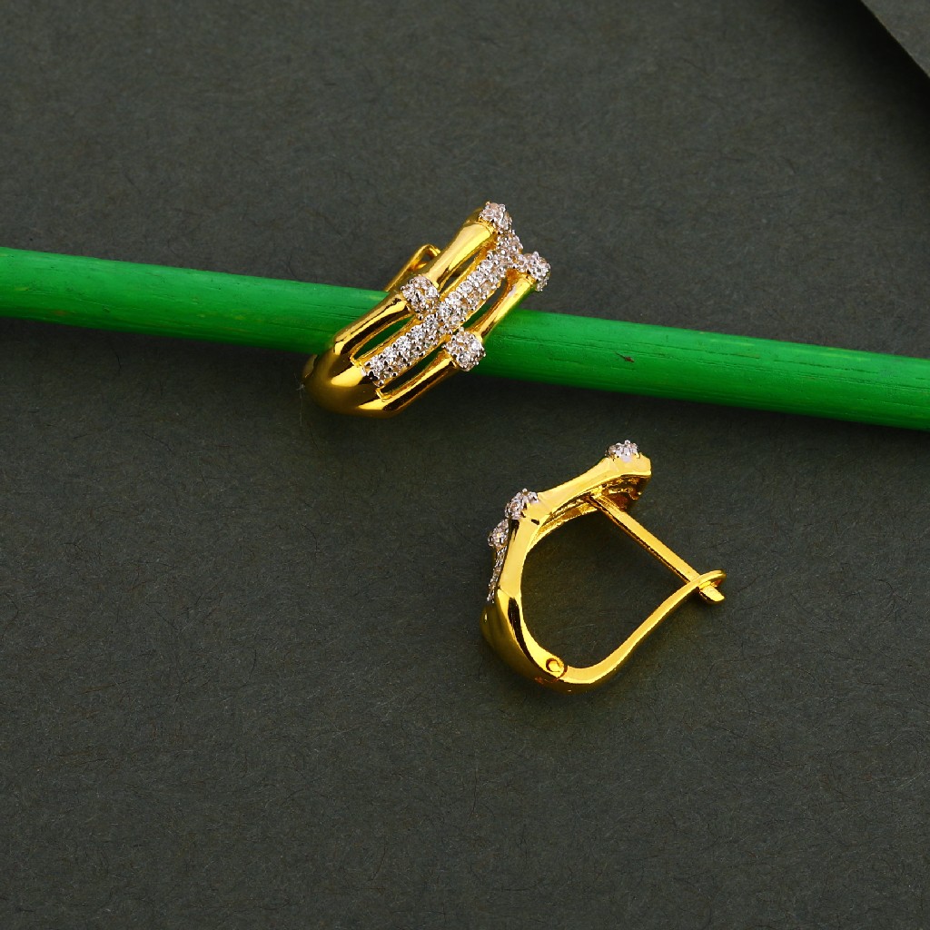 750 Gold Cz Women's Stylish Earring Bali LFB122