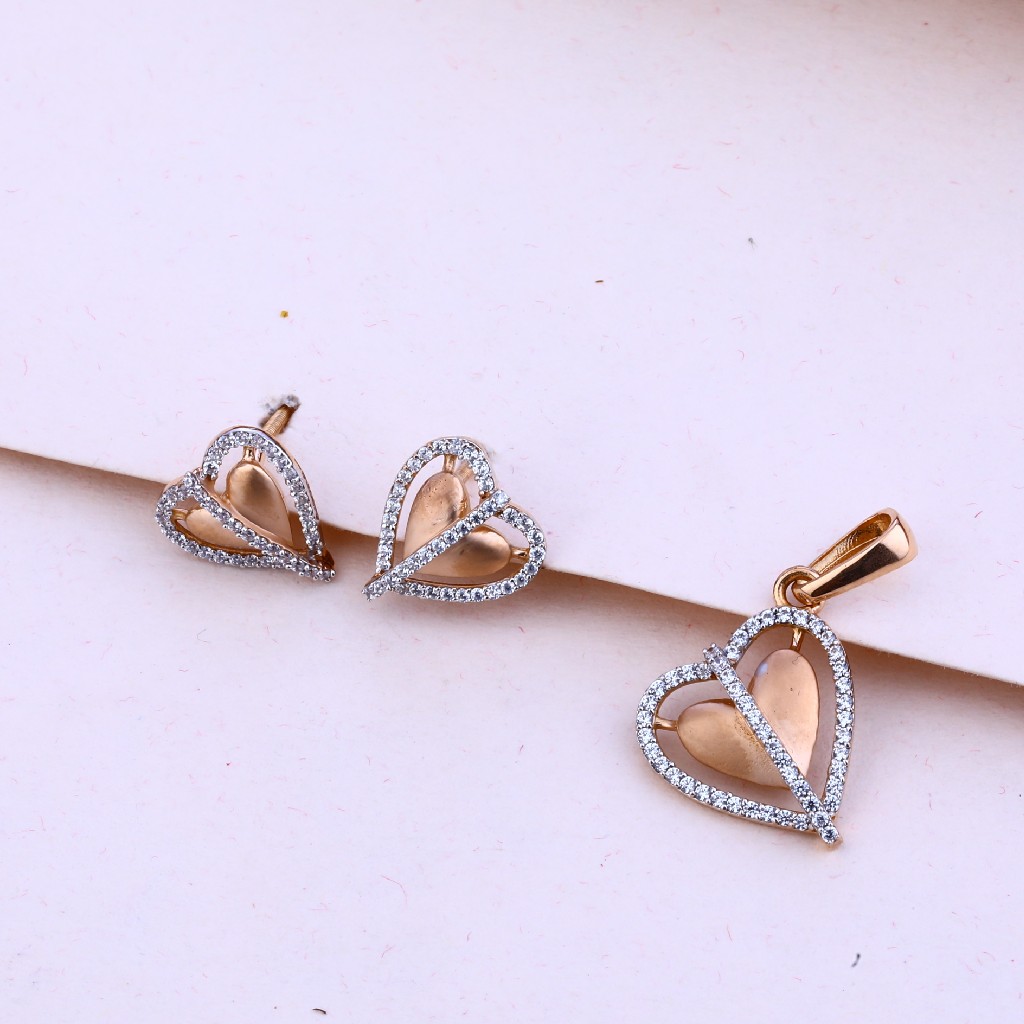 750 Rose Gold Heart Shape Hallmark Pendant Set RPS49