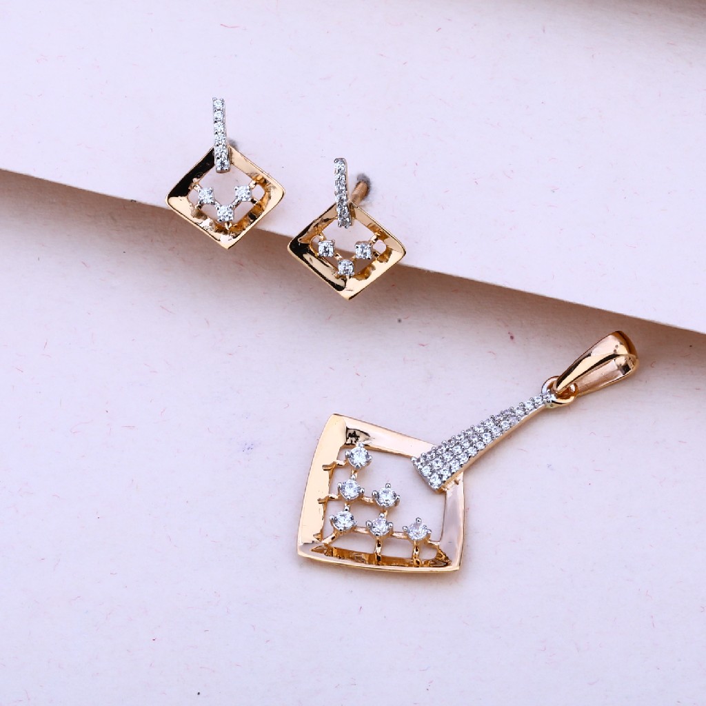 18CT Rose Gold Classic Hallmark  Pendant Set RPS142