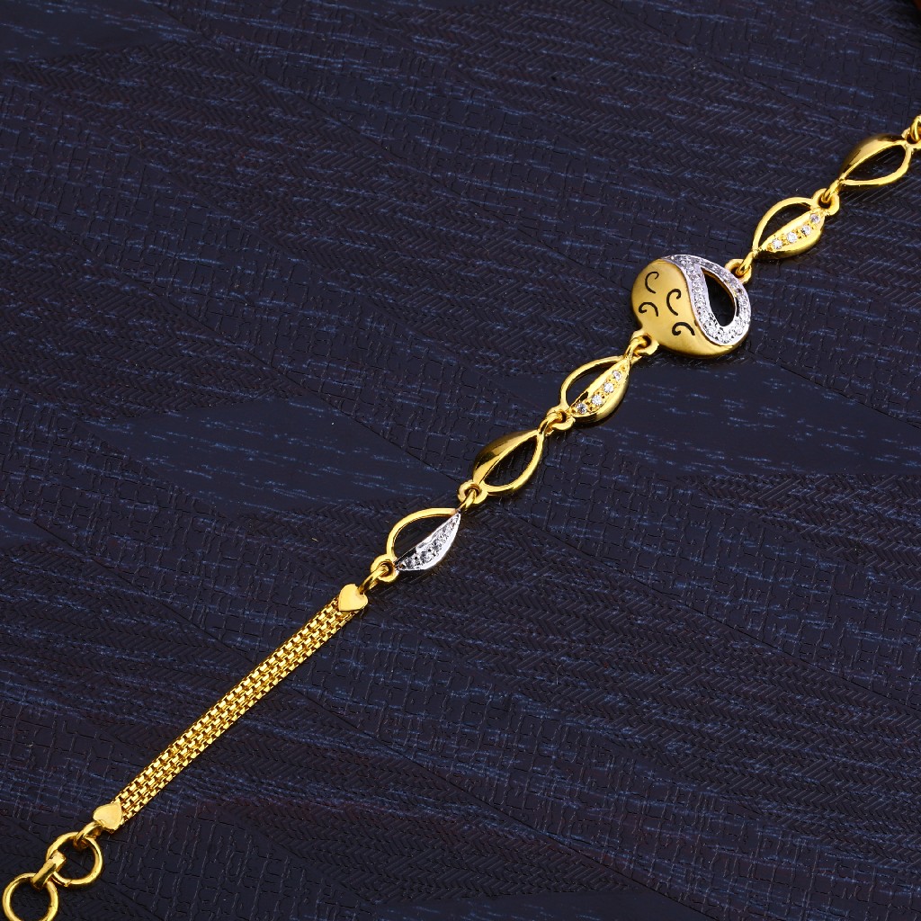 22KT Gold Women's Fancy Bracelet LB262