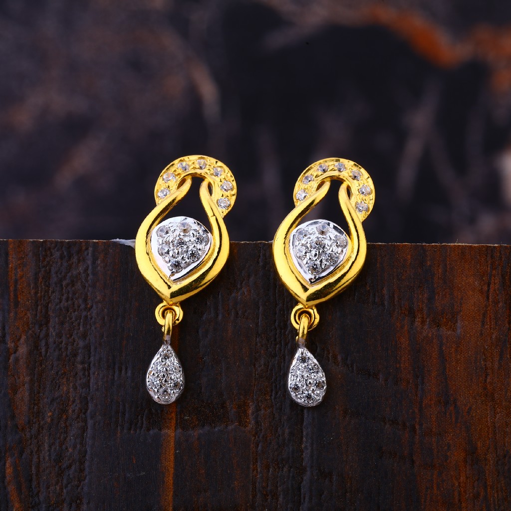 916 Gold Cz Fancy Earring LFE334