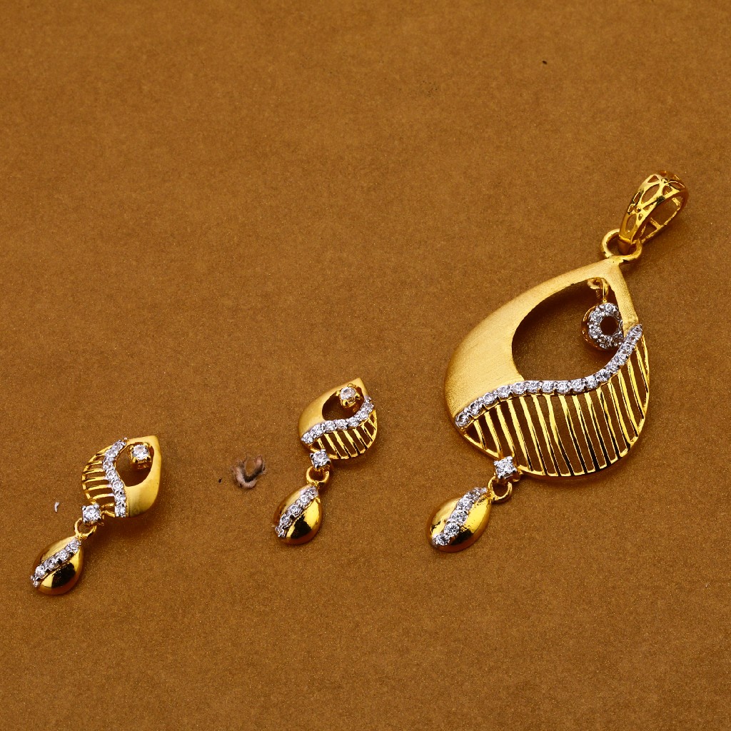 916 Cz Gold Fancy Pendant Set FPS148