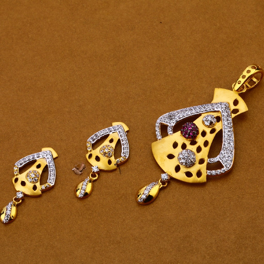 916 Gold Cz Exclusive Pendant Set FPS169