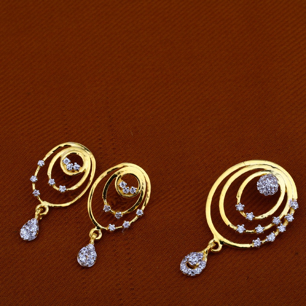 22ct Gold Ladies Hallmark Classic Pendant Set FPS75