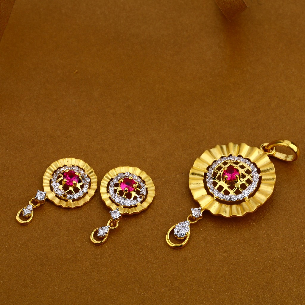 916 Gold Exclusive  Ladies Pendant Set FPS14