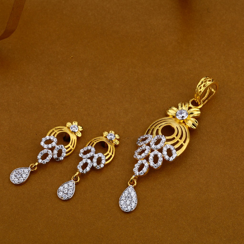 916 Gold Designer Ladies Pendant Set FPS15