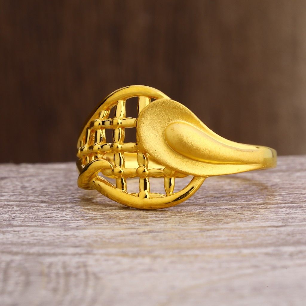 916 Gold Hallmark Women's Exclusive Plain Ring LPR251