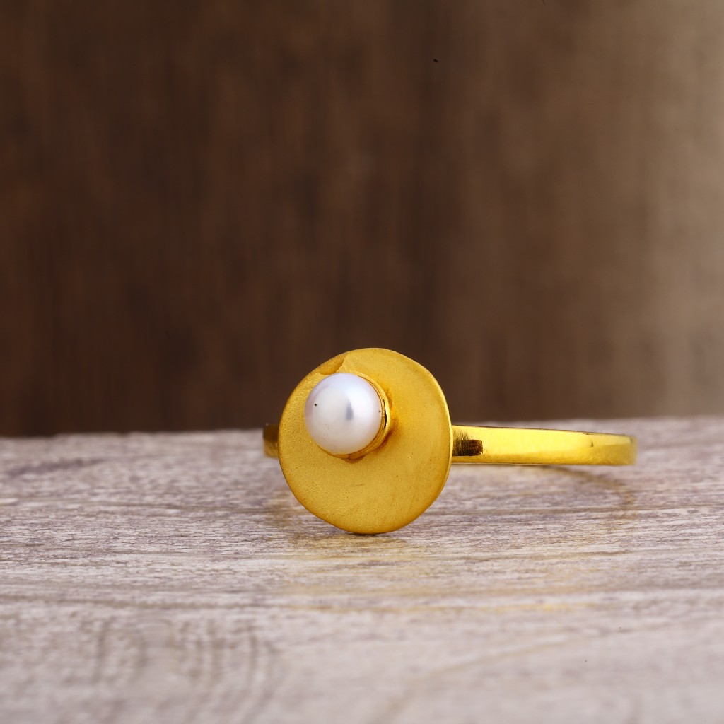 916 Gold Hallmark Stylish Plain Ring LPR255