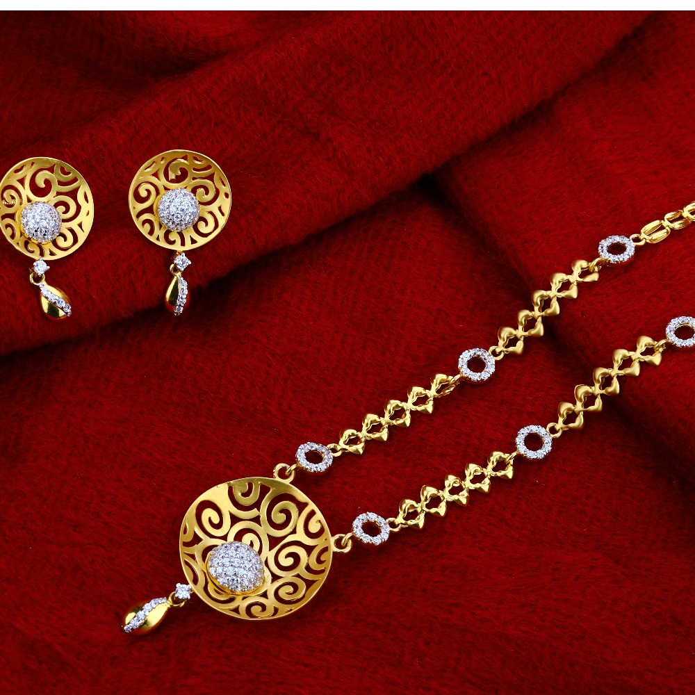 22kt Gold Hallmark  Designer  Chain Necklace CN01