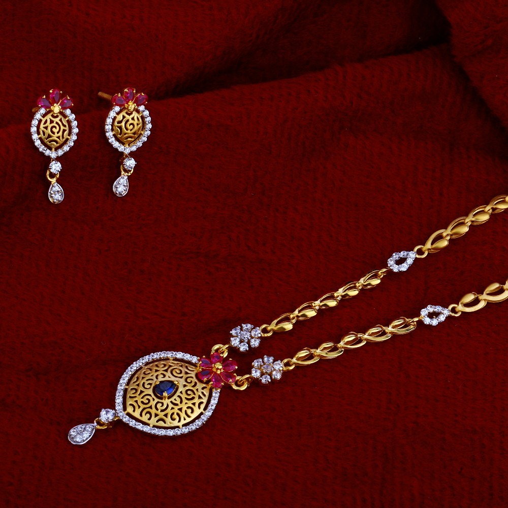 916 Gold  Ladies Fancy Chain Necklace CN46