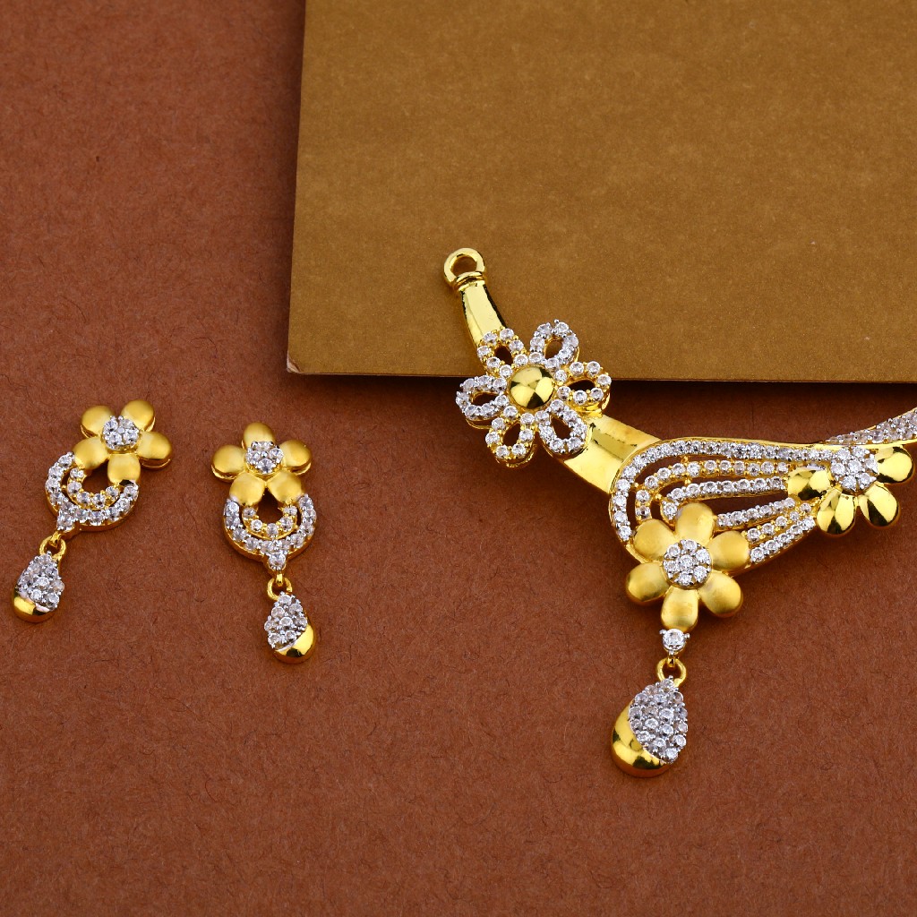 916 Gold Fancy Pendant MP28