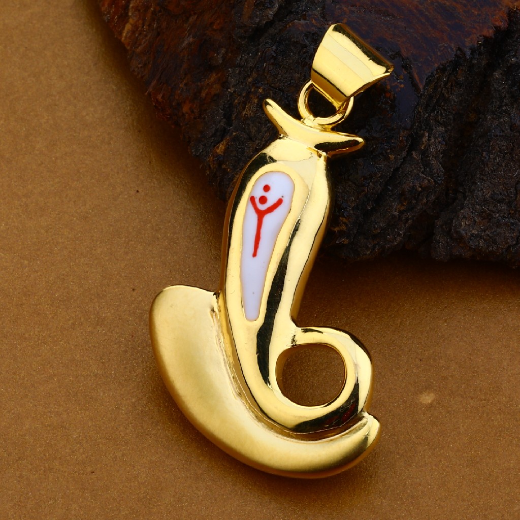 18kt Designer Stylish Mens Pendant HLP127