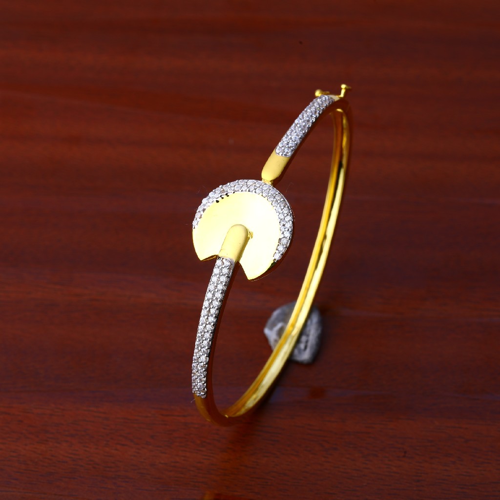 750 Gold Cz Hallmark Kada Bracelet LKB100