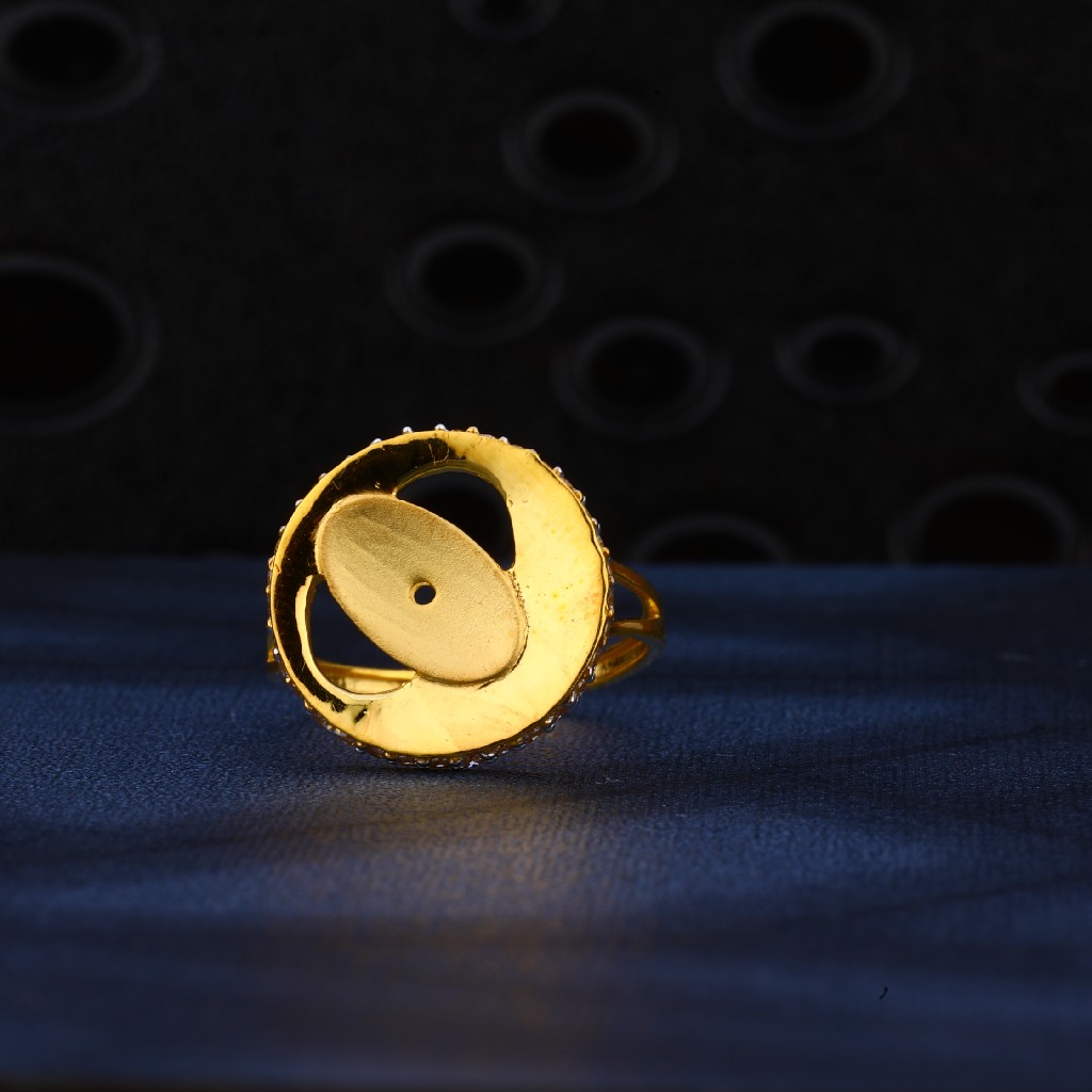 916 Gold Exclusive Plain Ring LR192