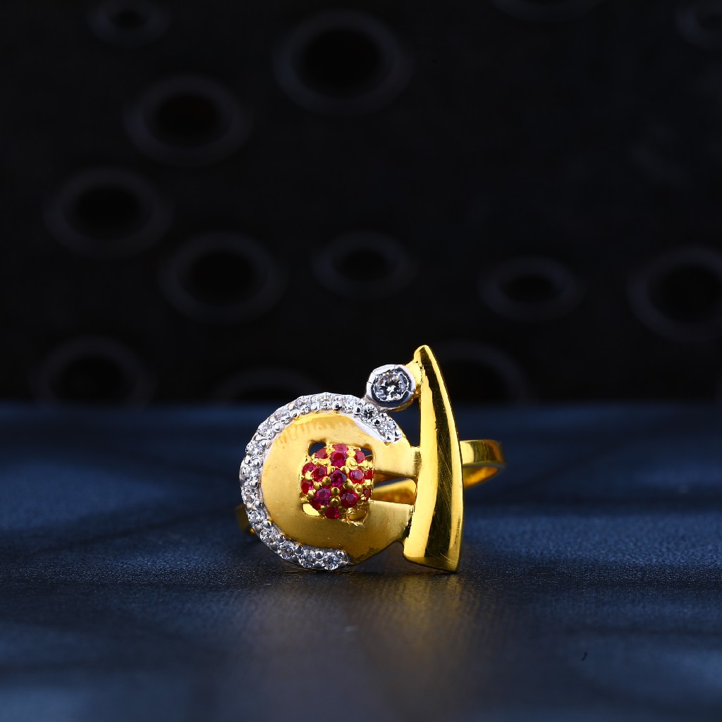 22kt Gold Exclusive Design Ring LR149