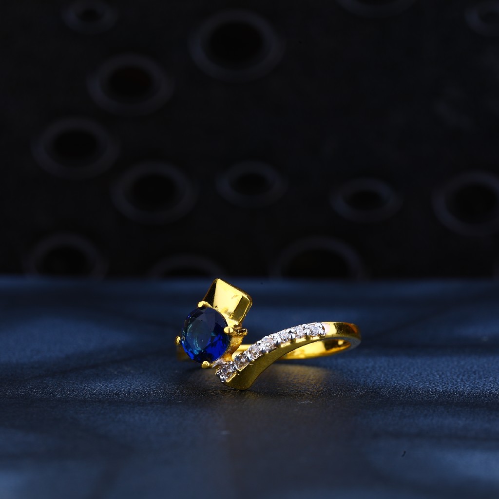22kt Gold Blue Gemstone Ring LR153