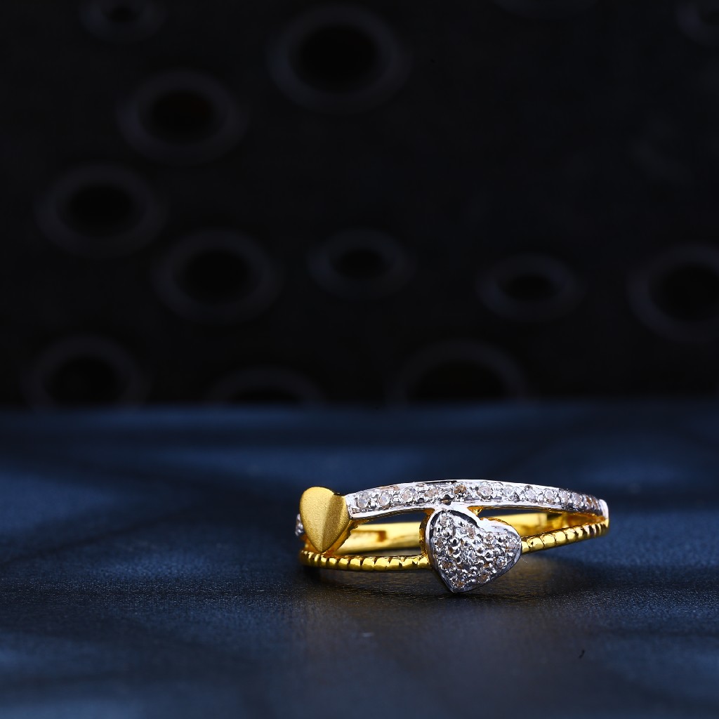 22ct Gold Heart Design Ring LR163