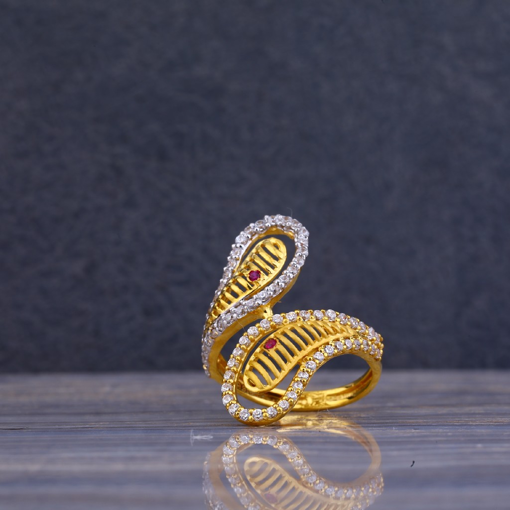 916 Gold Exclusive Hallmark Ring LLR88