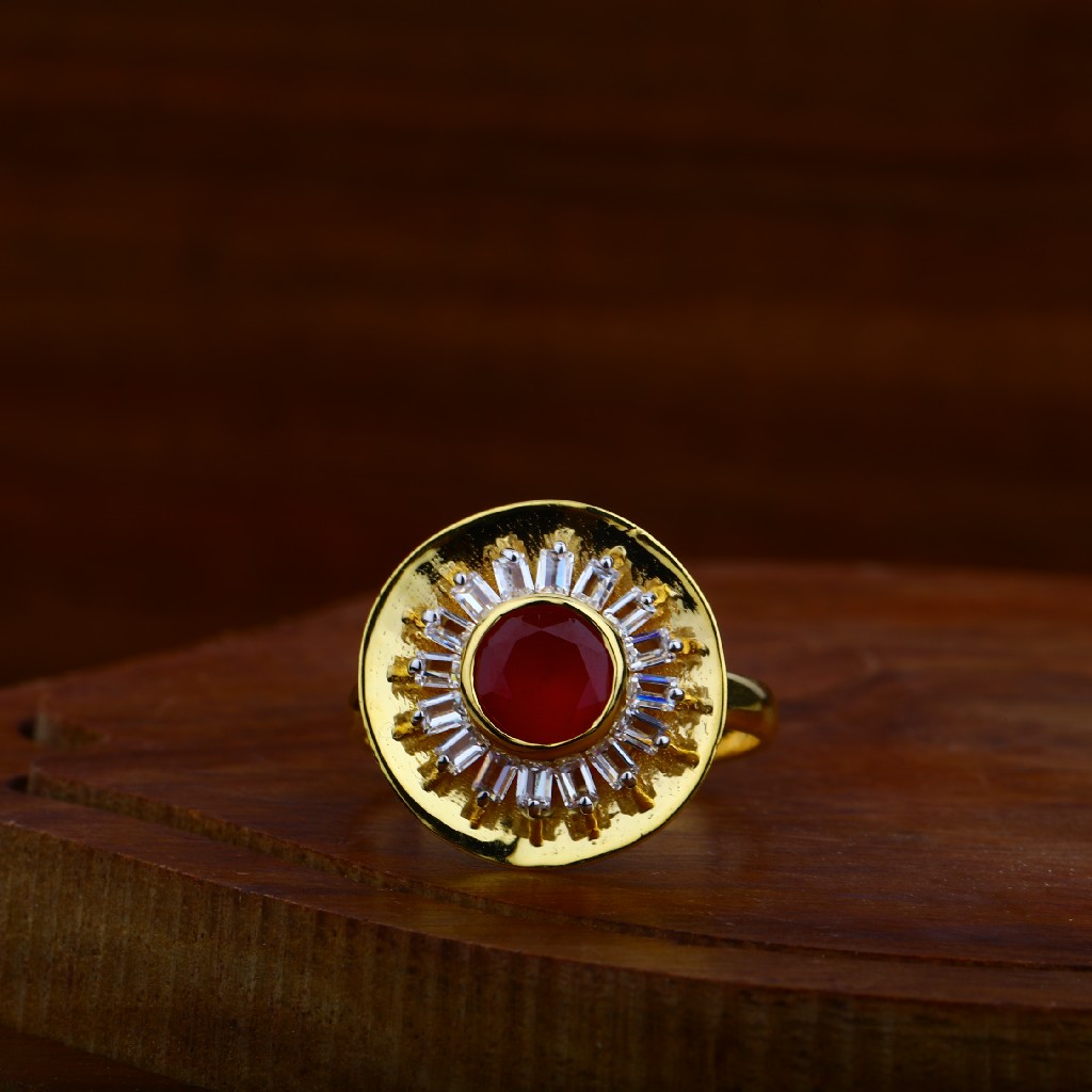 22kt Gold Antique Cz Ring LAR39