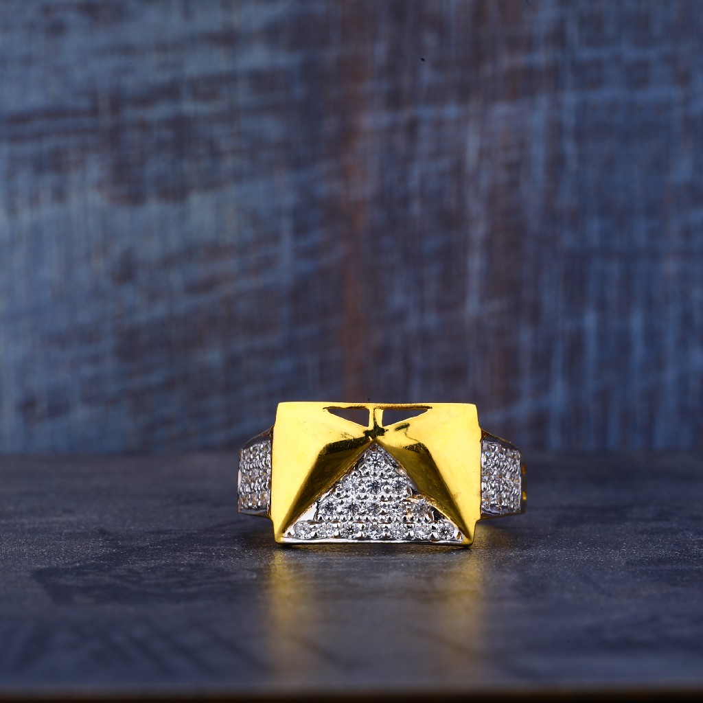 916 Cz Exclusive Ring MR476
