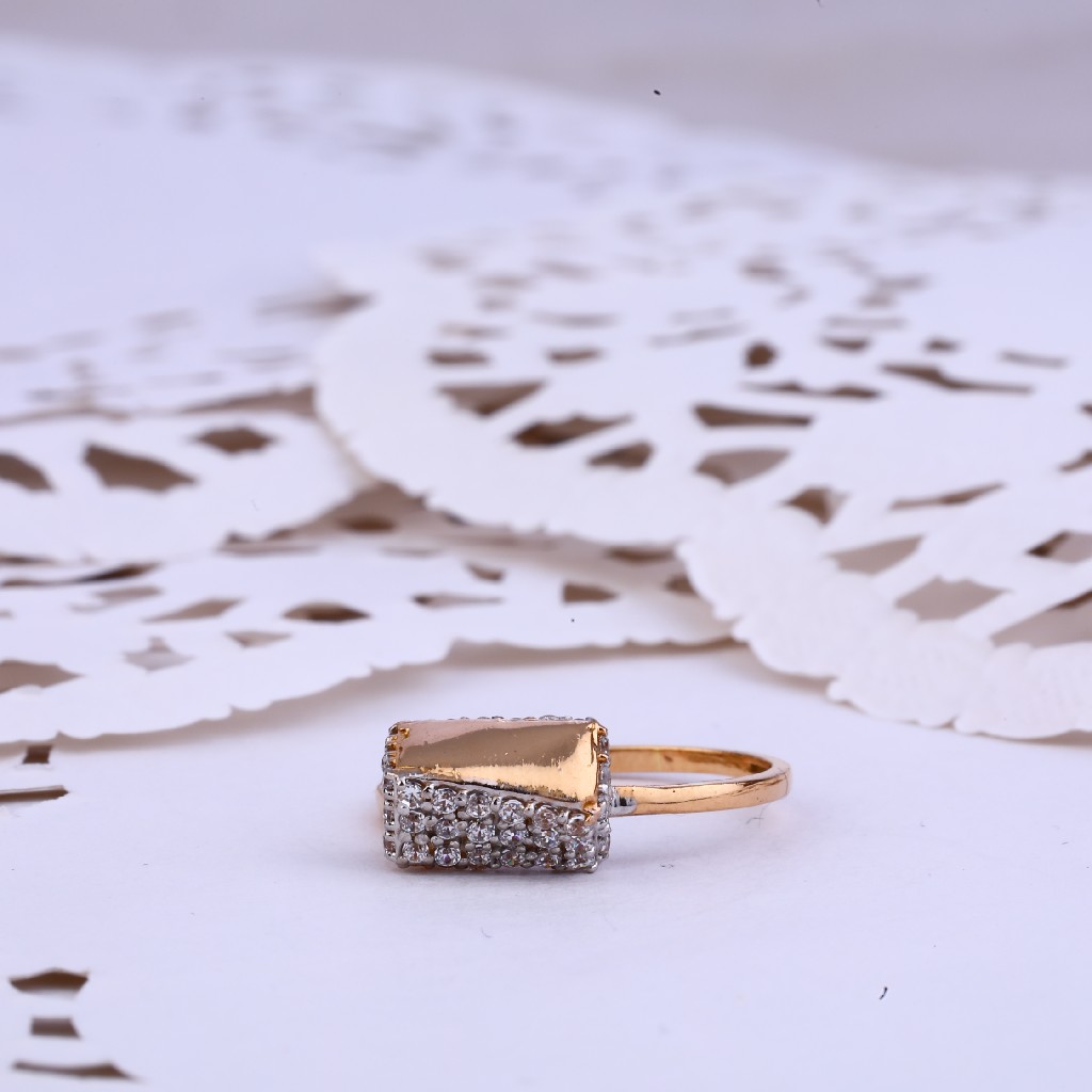 Ladies 18K Rose Gold Simple Daily Wear Delicate Ring-RLR364