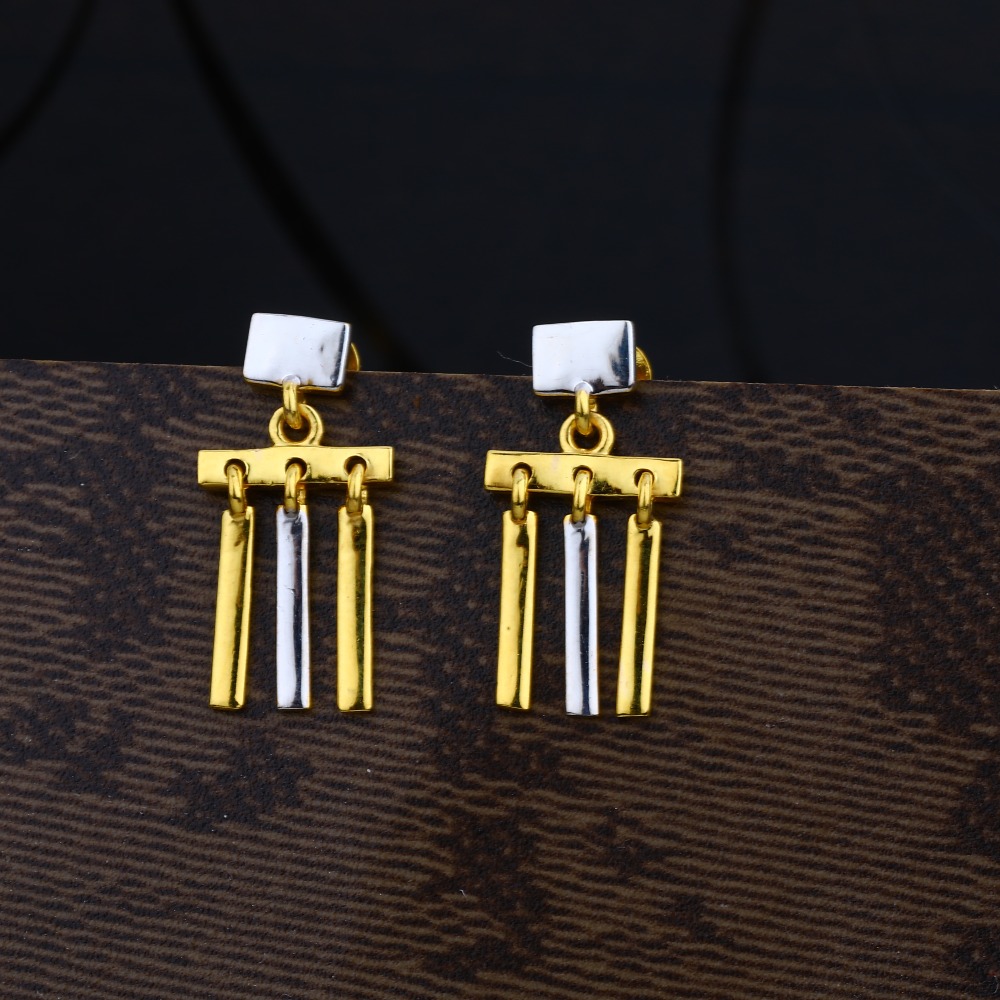 Ladies 22K Golg Designer Plain Earring -LPE10