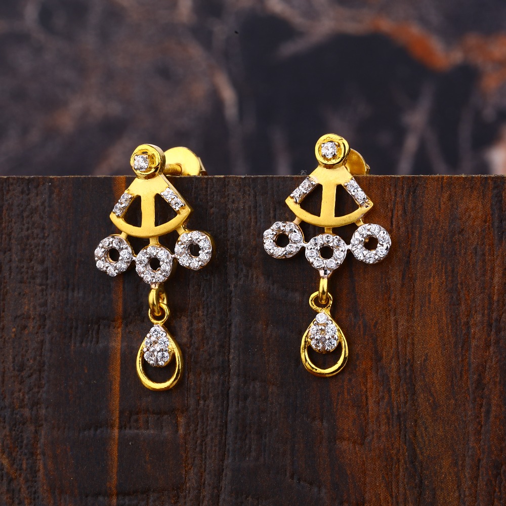 Ladies 916 Casting Earring -LFE241