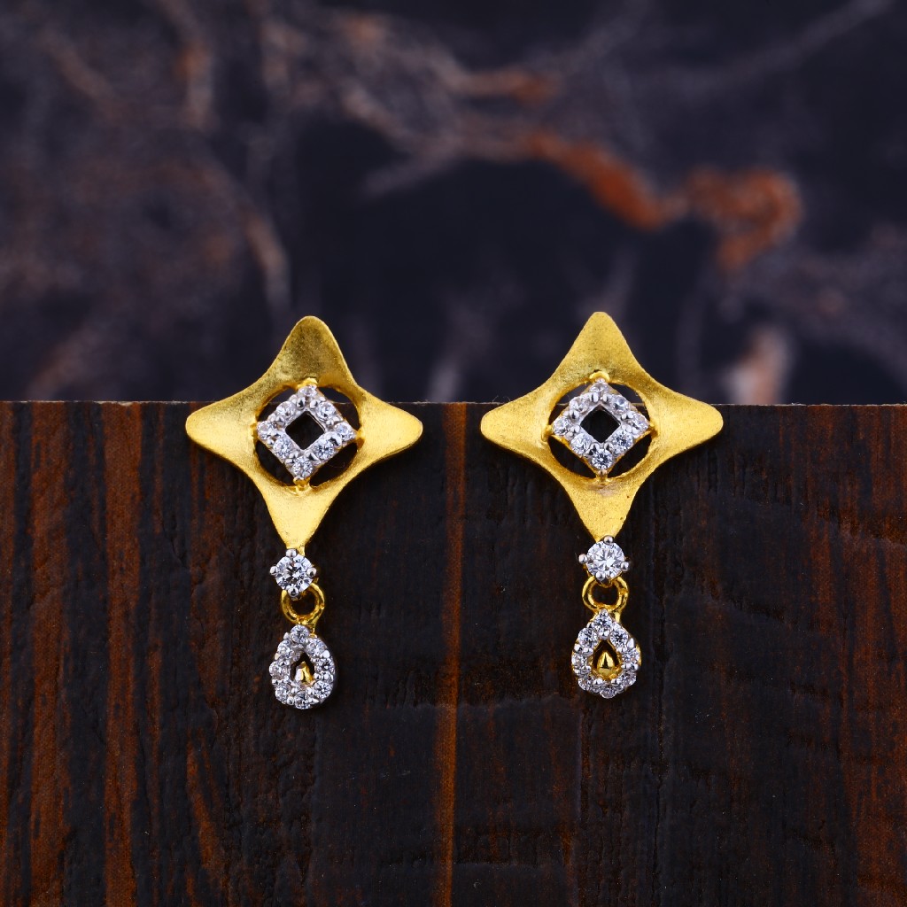 Ladies Gold Earrings-LFE134
