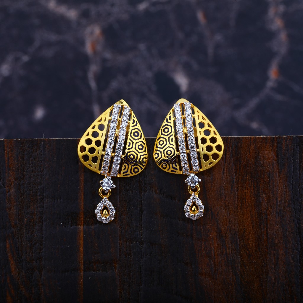 22K Gold Ladies Cz Earrings-LFE76