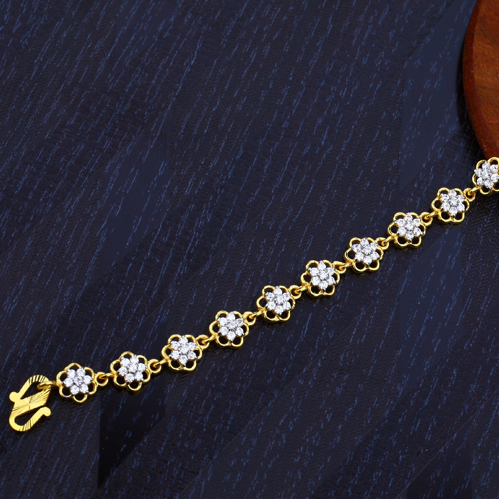 Ladies 22K Gold Diamond Lucky-LB119