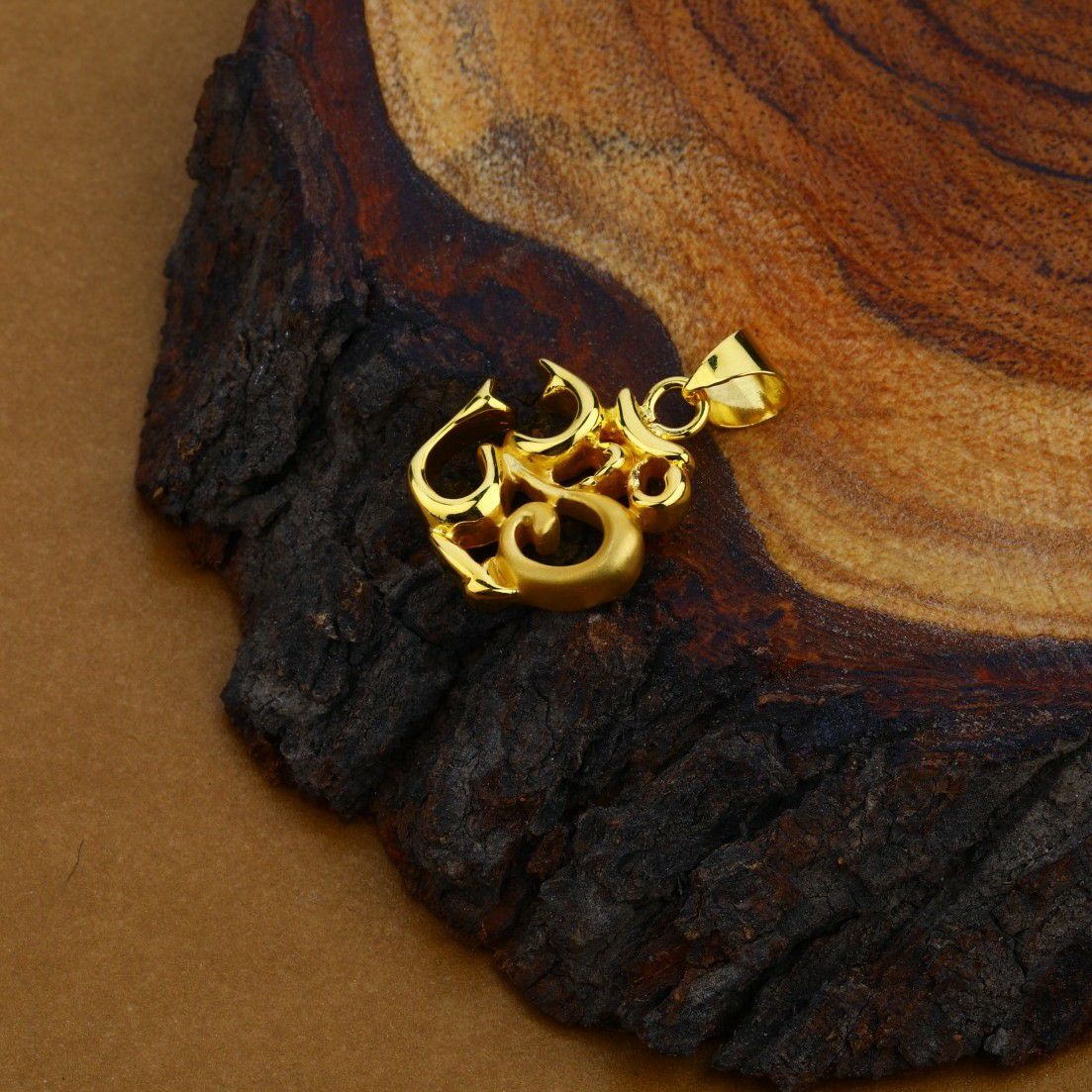 Exclusive Om God Gold Plain 18K Hollow Pendant-HLP16