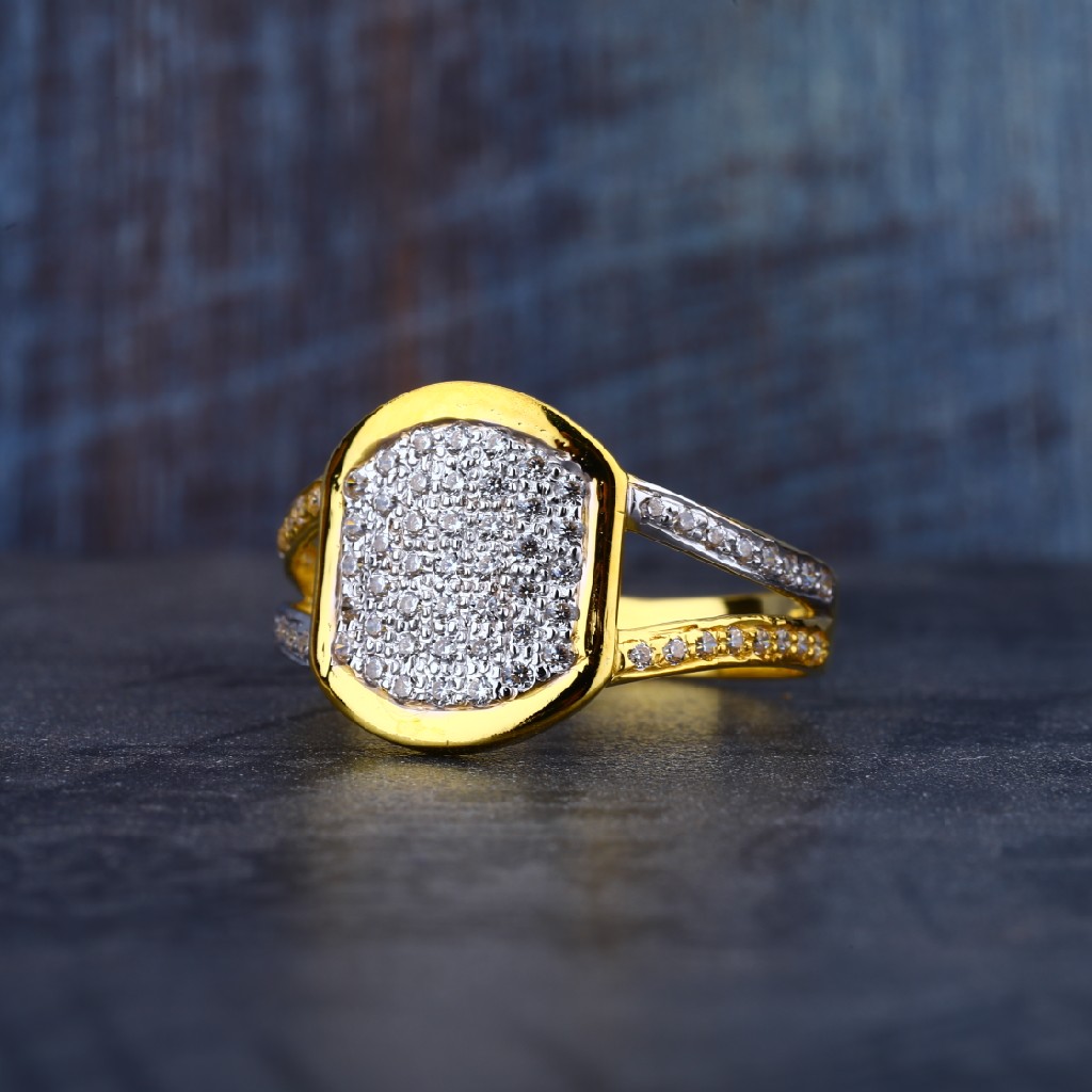 Mens Light Weight Fancy 916 Cz Gold Ring-MR75