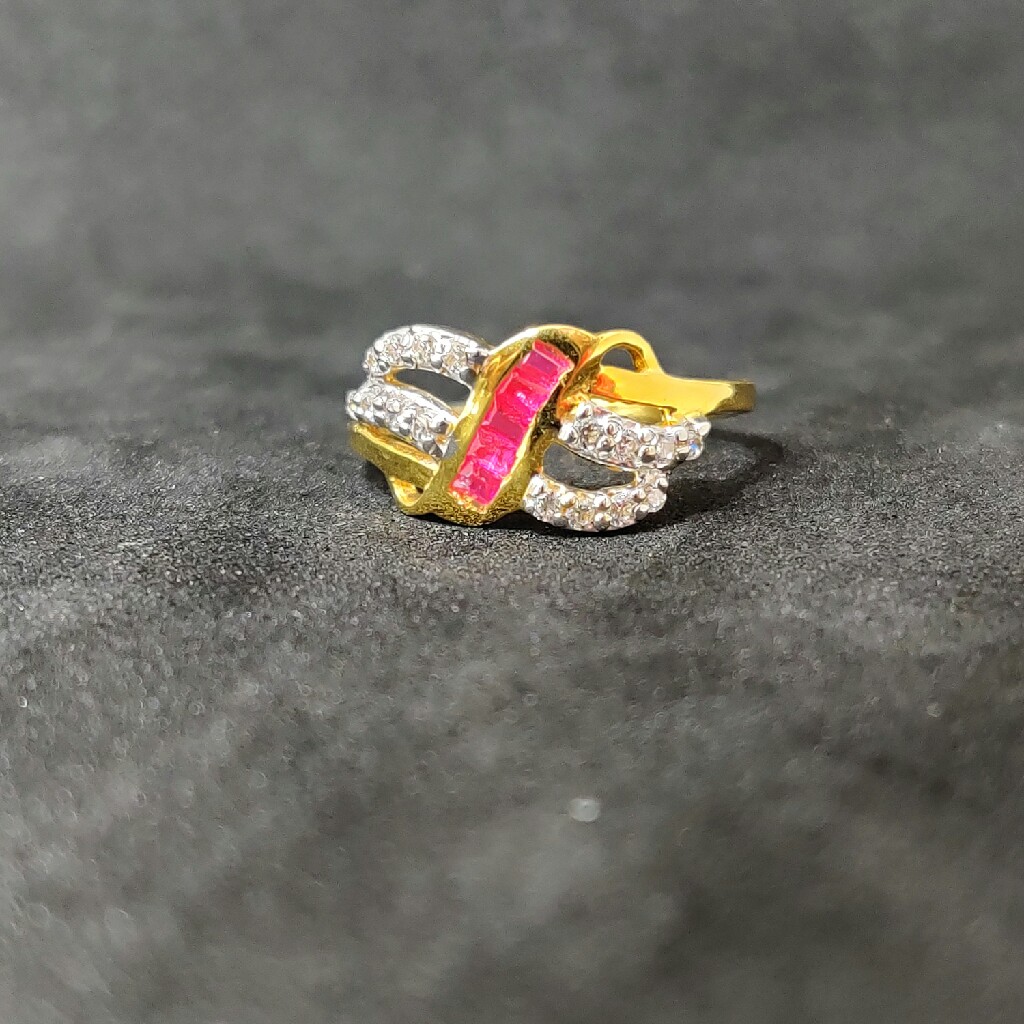 22k Ladies Fancy Ring