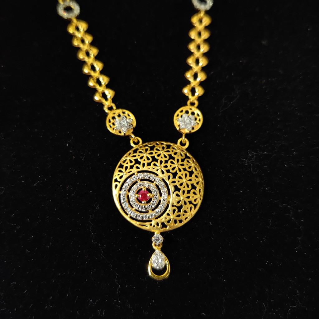 Ladies fashionable Daily Wear Gold Set